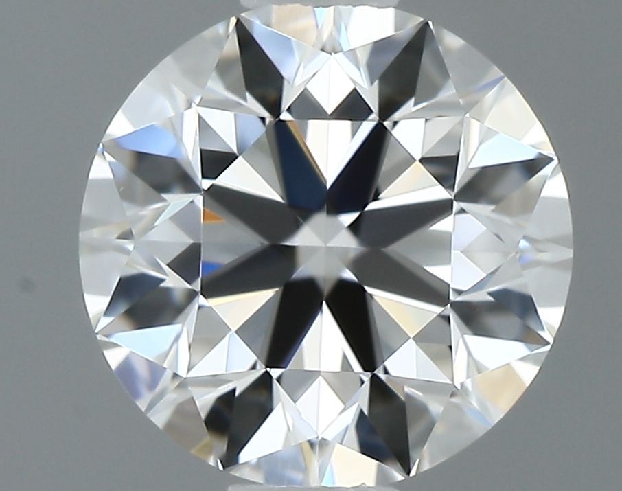 ROUND diamond
