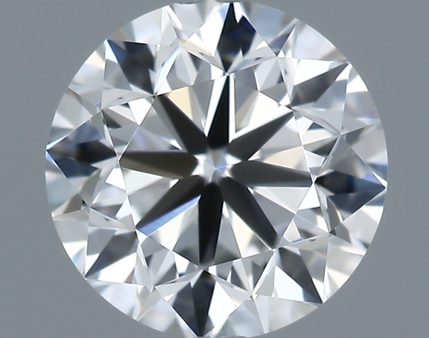 ROUND diamond