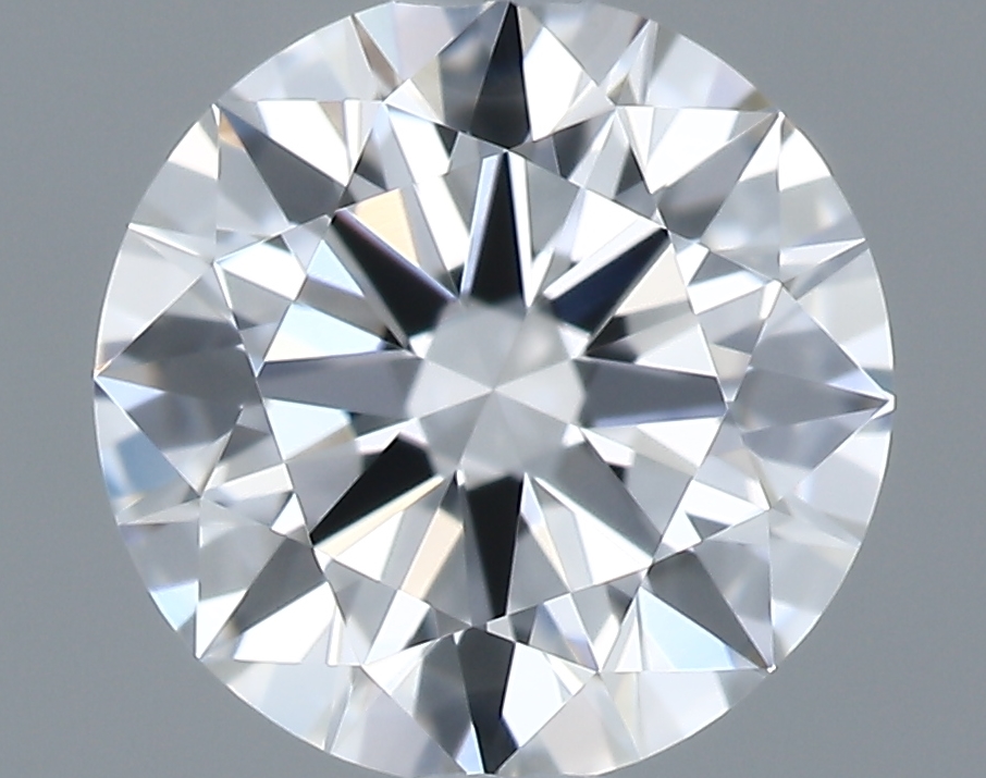 ROUND diamond