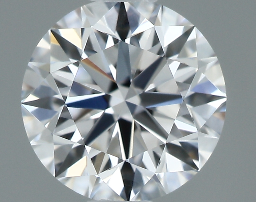 ROUND diamond