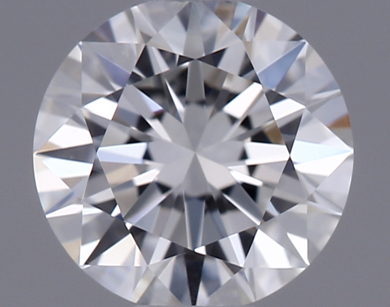 ROUND diamond