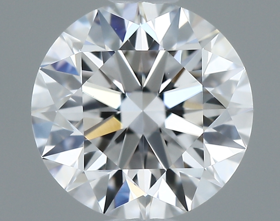 ROUND diamond