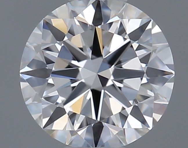 ROUND diamond