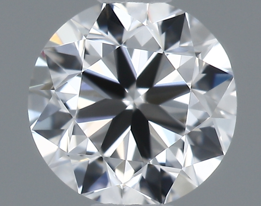 ROUND diamond
