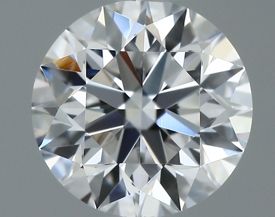 ROUND diamond