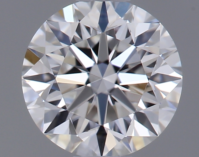 ROUND diamond