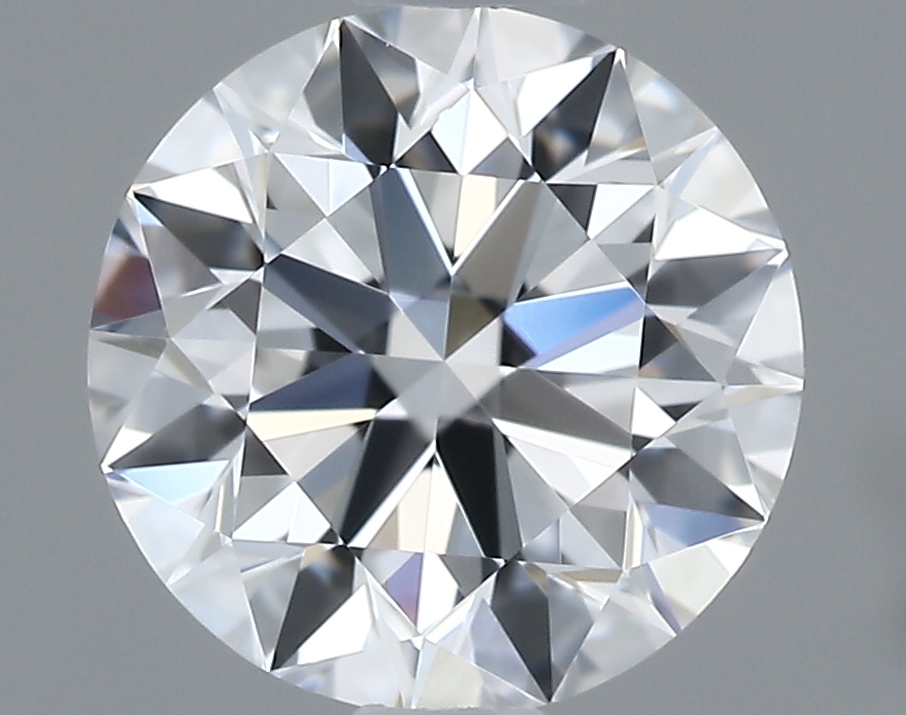 ROUND diamond