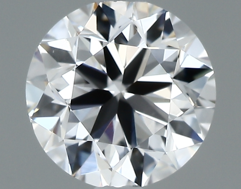 ROUND diamond