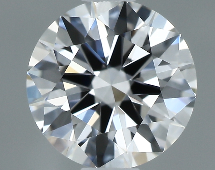 ROUND diamond