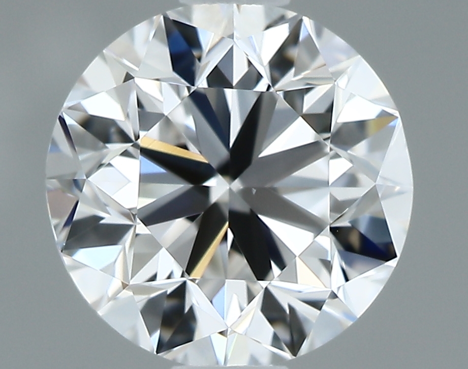 ROUND diamond