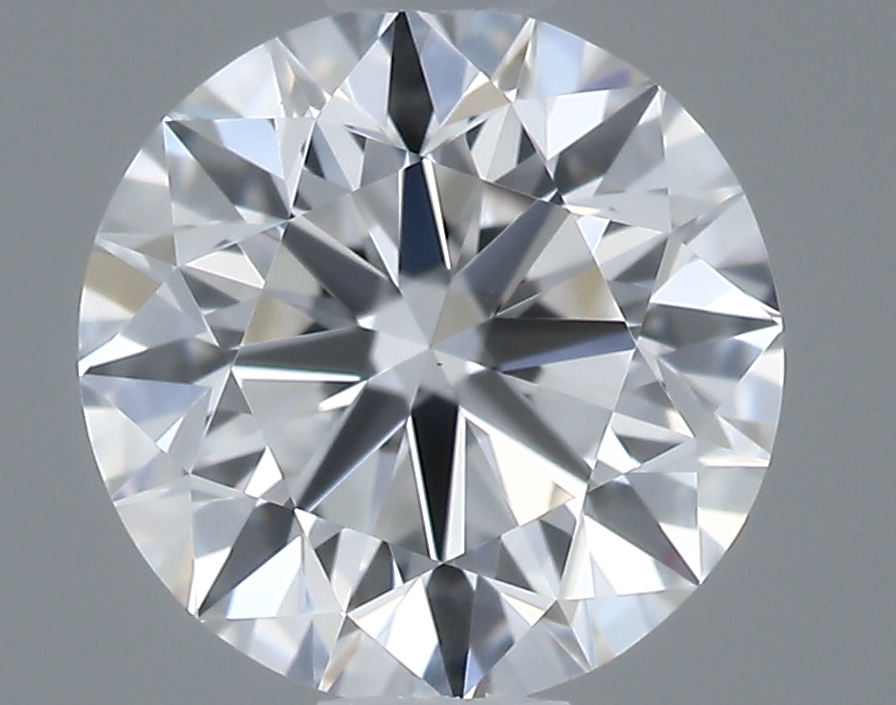 ROUND diamond