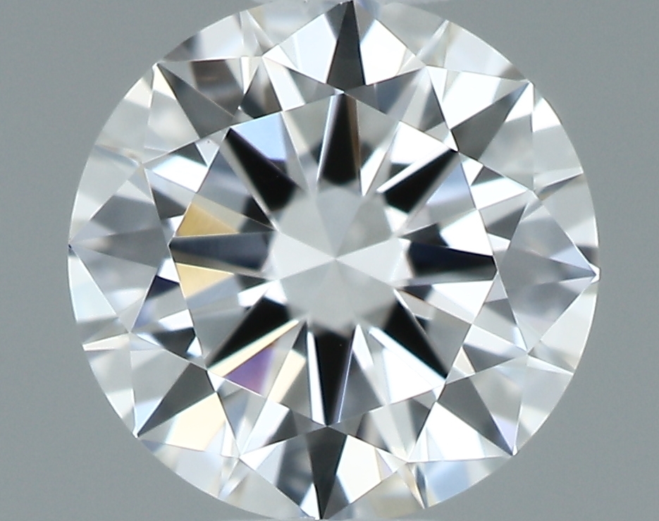 ROUND diamond