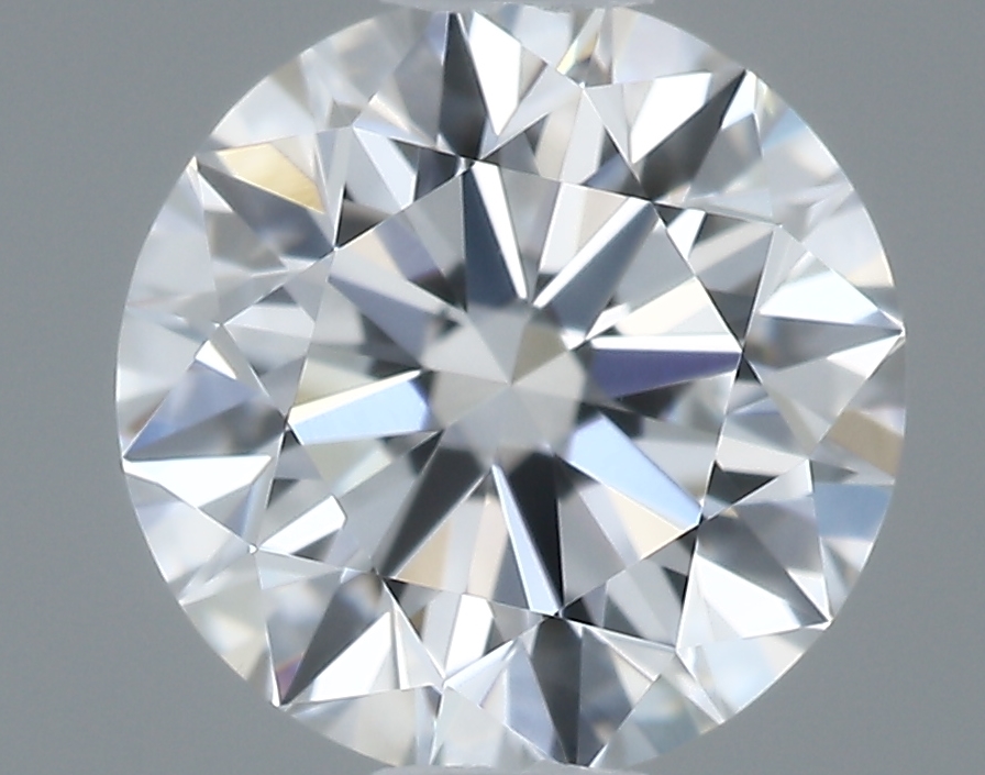 ROUND diamond
