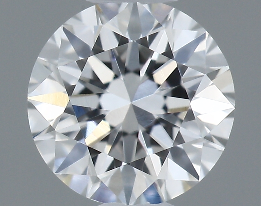 ROUND diamond