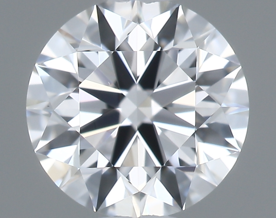 ROUND diamond