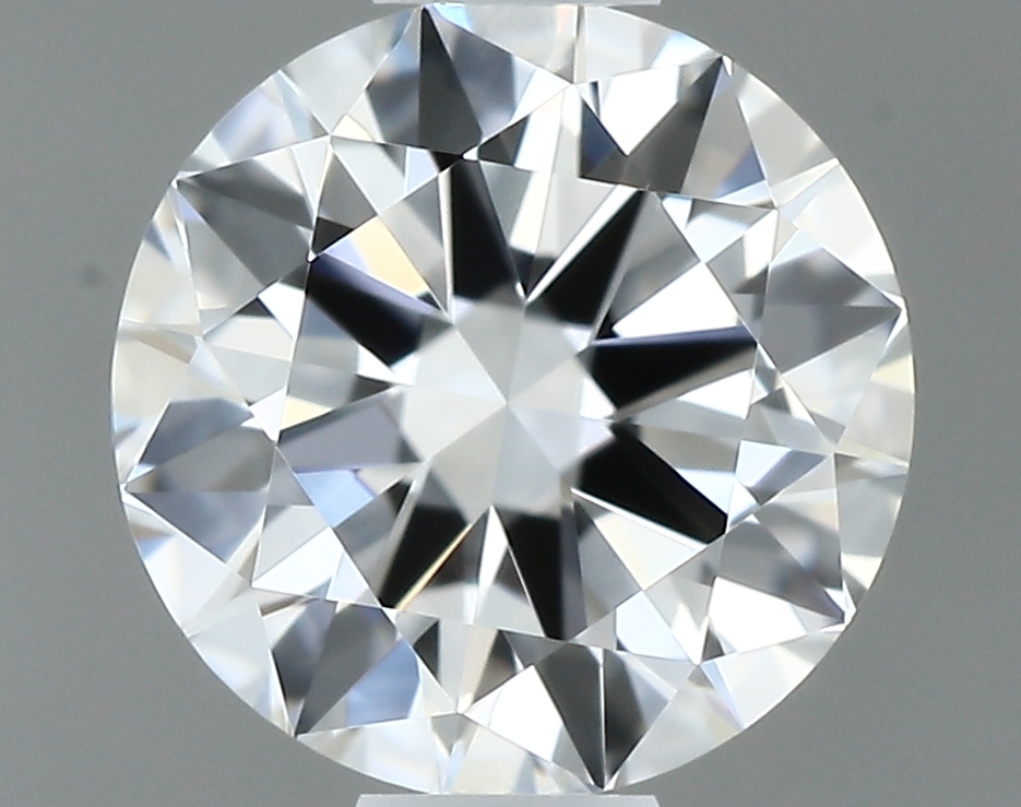 ROUND diamond