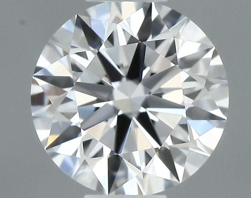 ROUND diamond