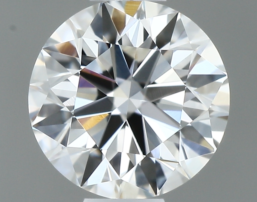 ROUND diamond