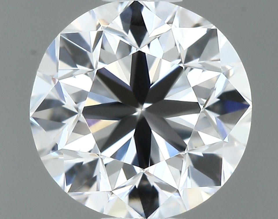ROUND diamond