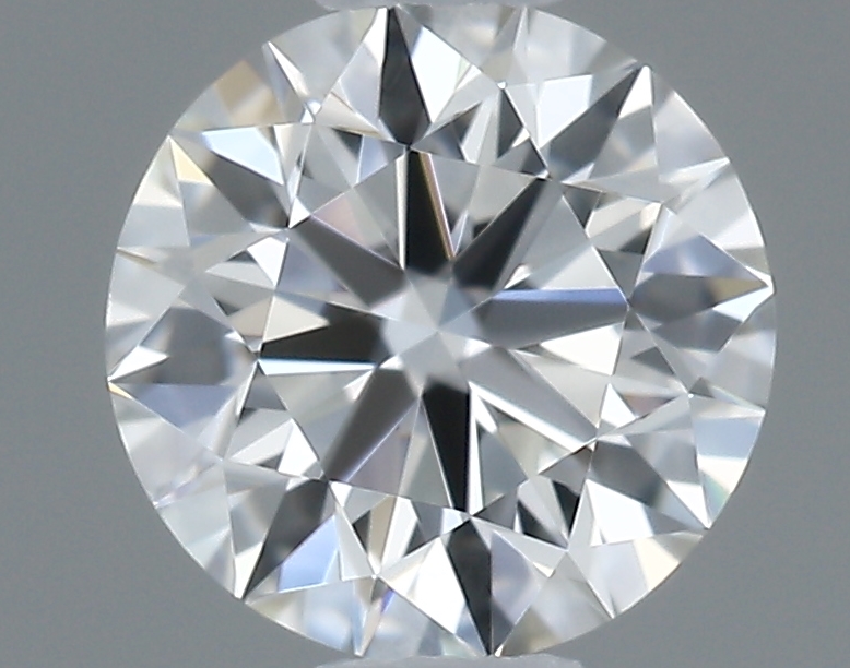 ROUND diamond