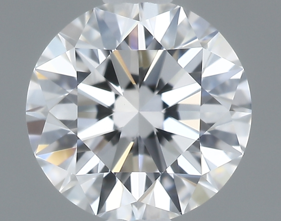 ROUND diamond