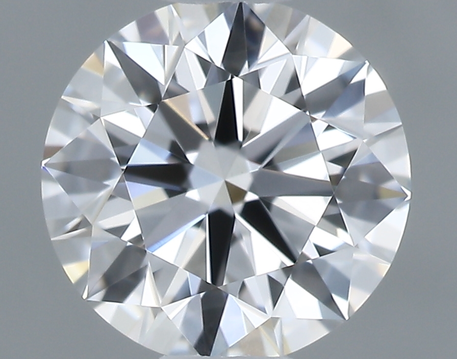 ROUND diamond