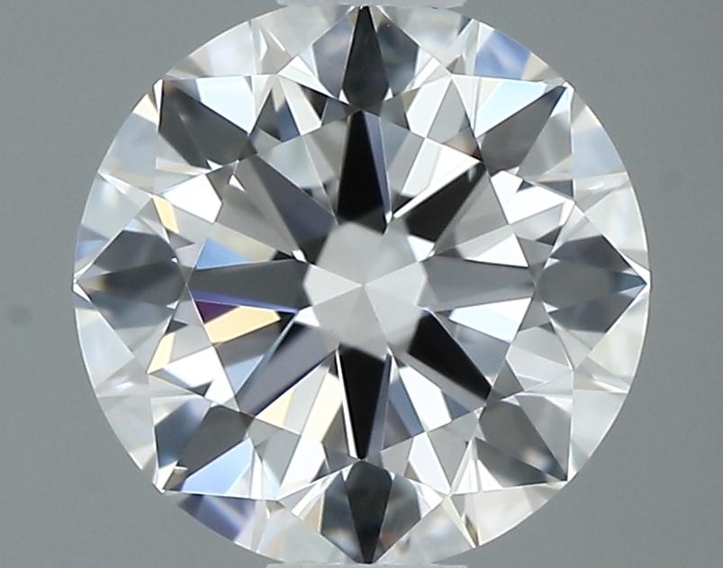 ROUND diamond