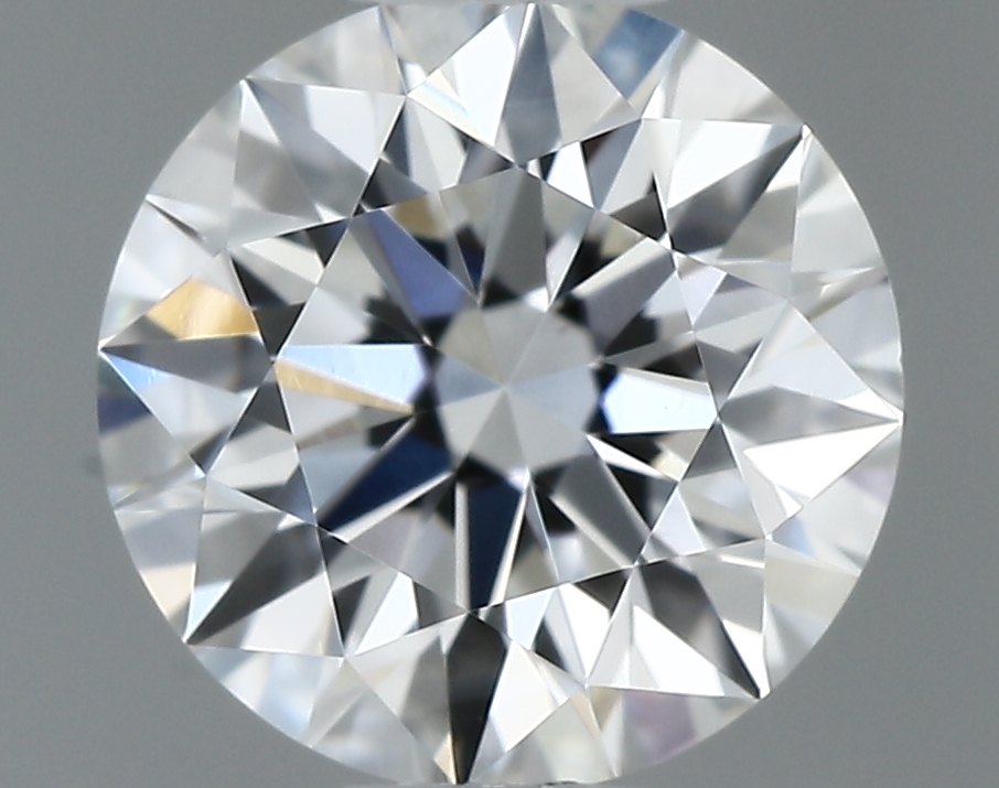 ROUND diamond