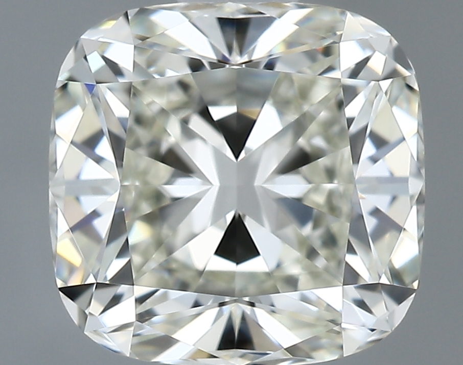 CUSHION diamond