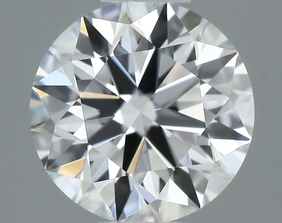 ROUND diamond